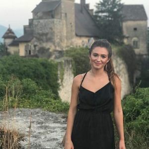 Meet your Posher, Abby